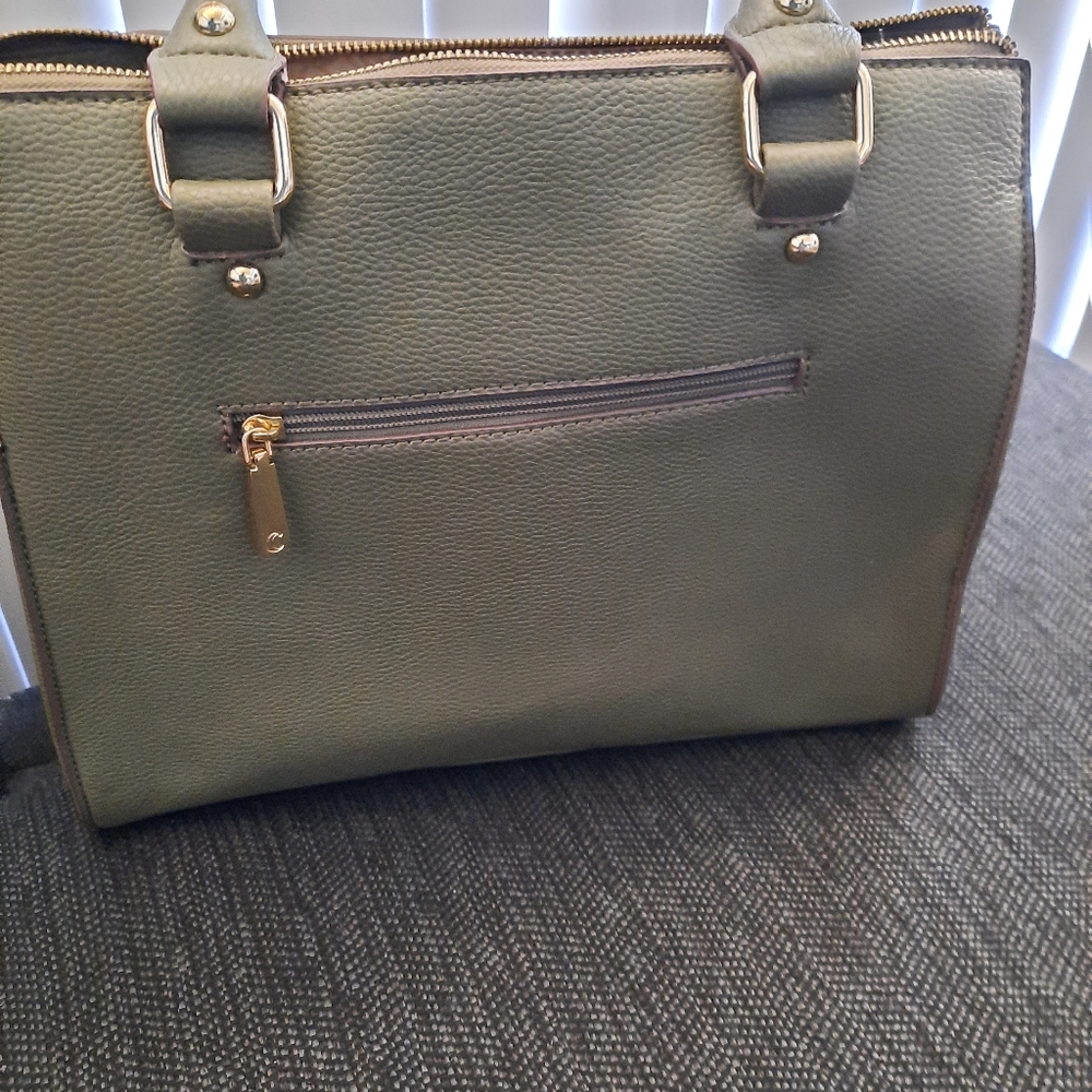 Purse - Picture 2 of 3